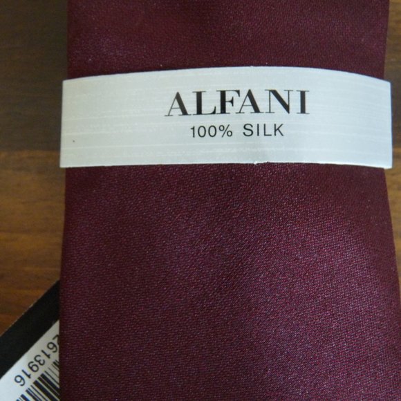 Alfani 100% Silk Burgundy/Wine Slim Necktie - Picture 4 of 6